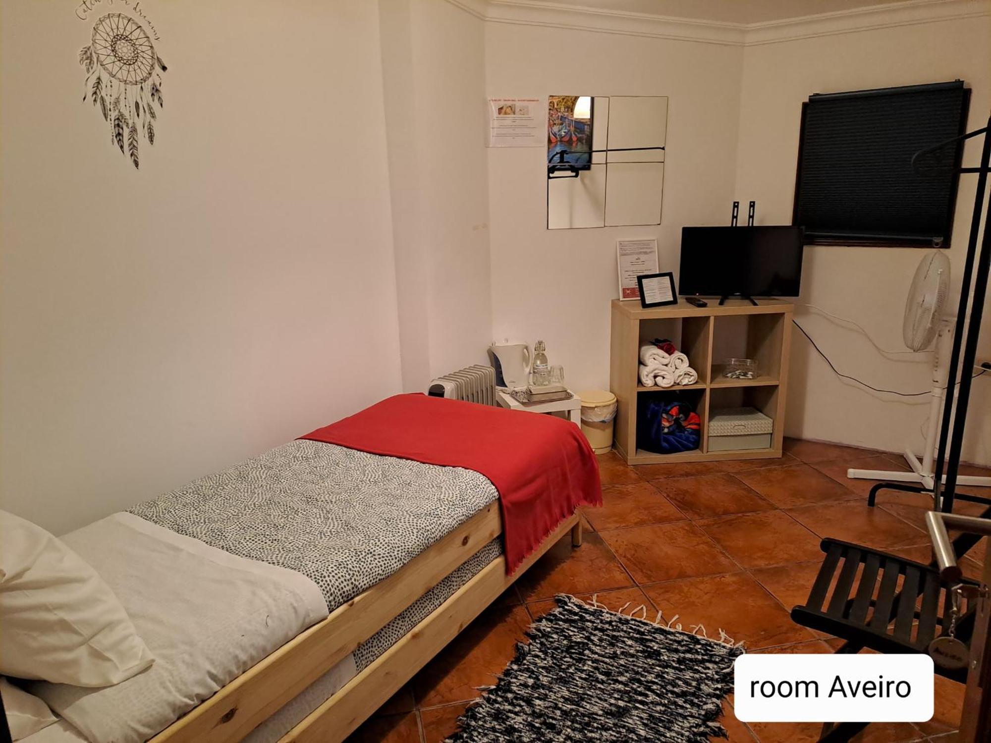 Local 4 Dreams Guest house *